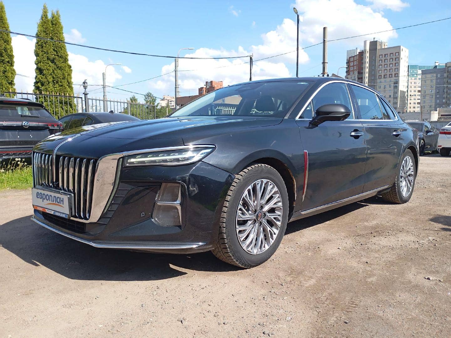Hongqi H5