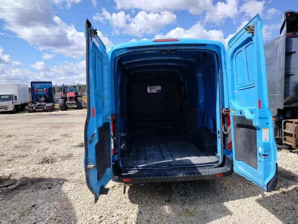 Ford Transit,  211 000 км, 2021 года в лизинг