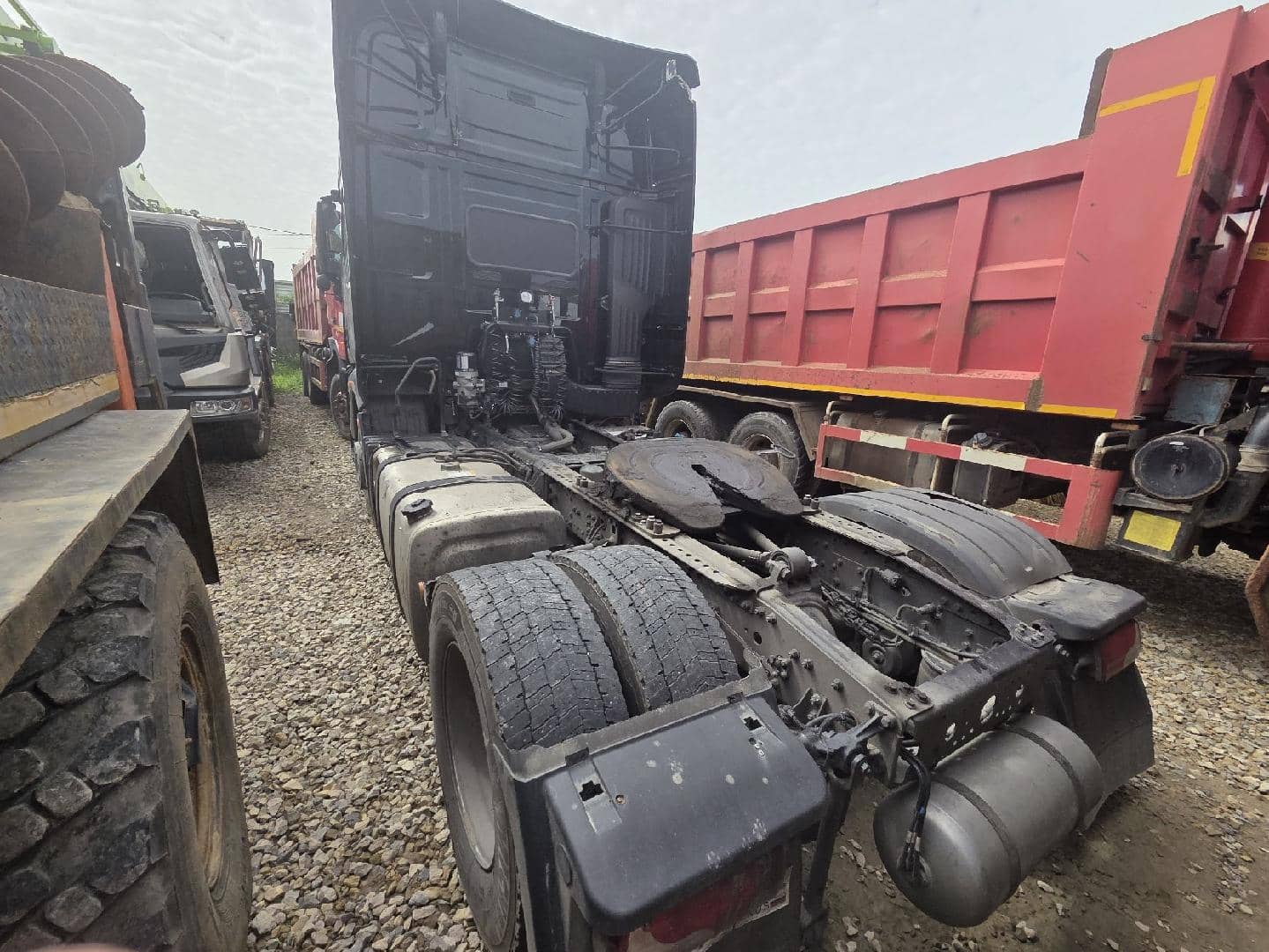 FAW CA4180P77K25E5 4x2,  264 832 км, 2024 года
