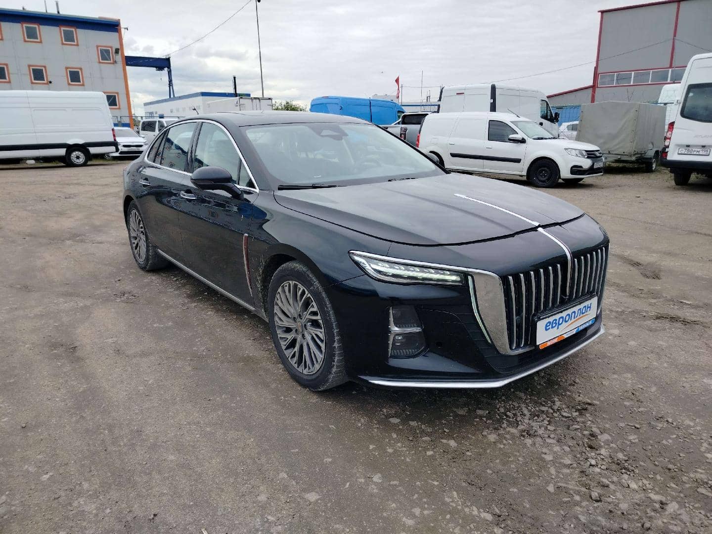 Hongqi H5,  96 037 км, 2024 года в лизинг