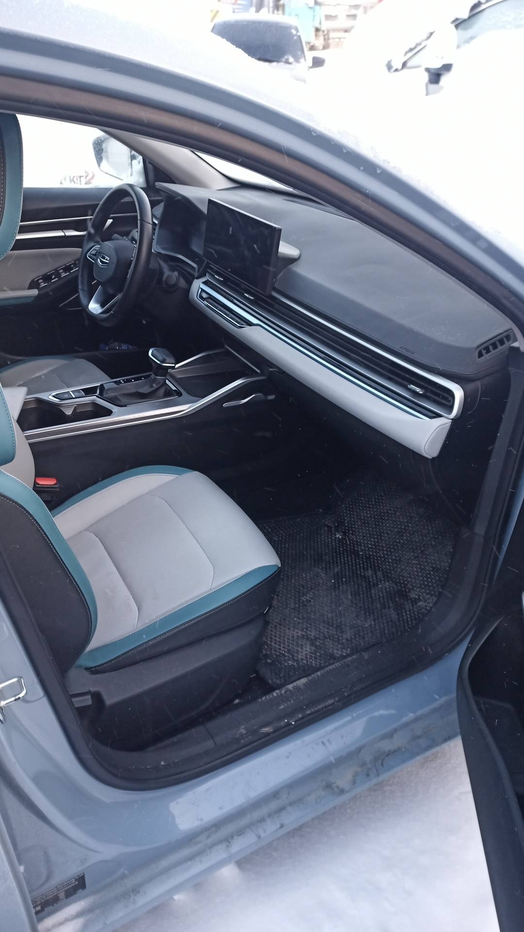 Geely Emgrand,  84 912 км, 2023 года в лизинг