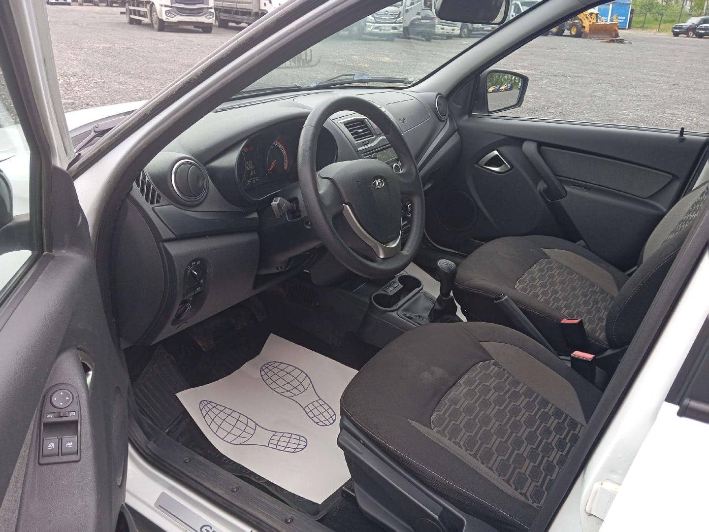 Lada Granta Кросс,  96 132 км, 2023 года в лизинг