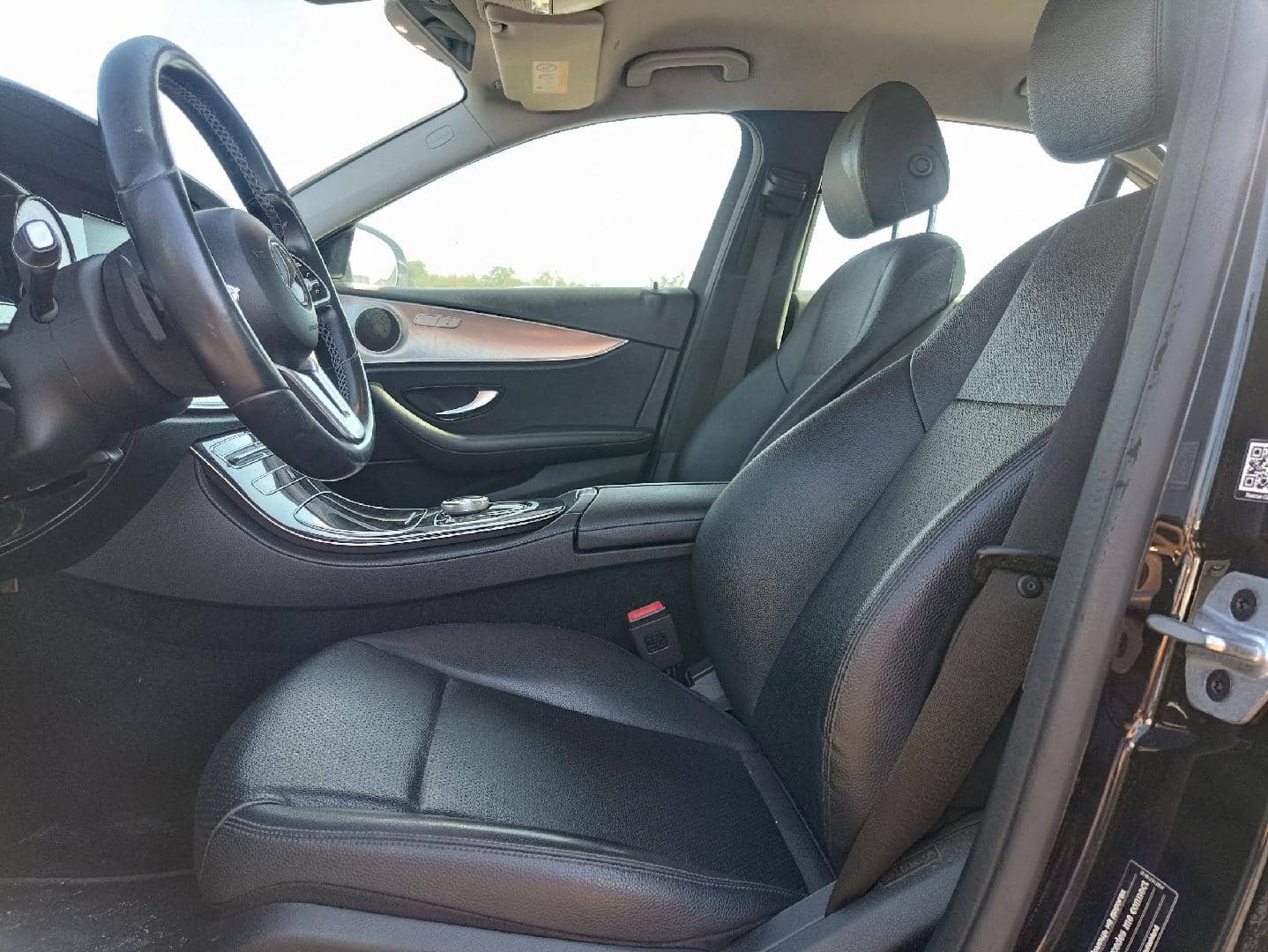 Mercedes-Benz E седан,  206 729 км, 2019 года в лизинг
