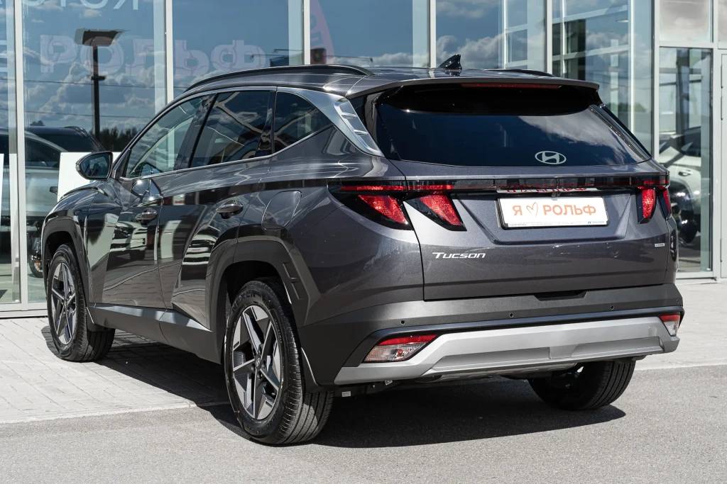 Hyundai Tucson Travel 2.0 6AT 4WD