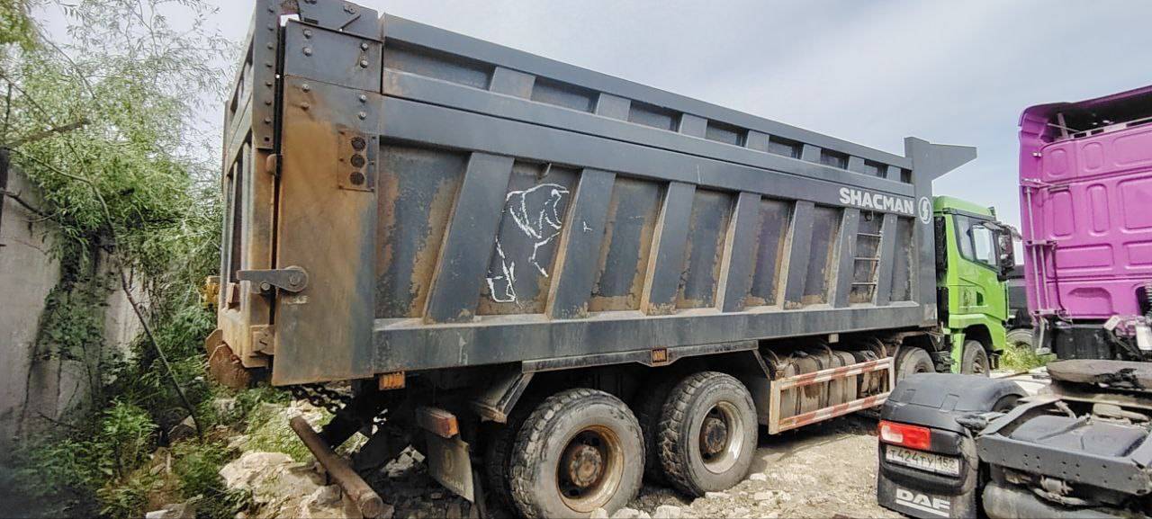 Shacman SX331863366 Лот 000001689
