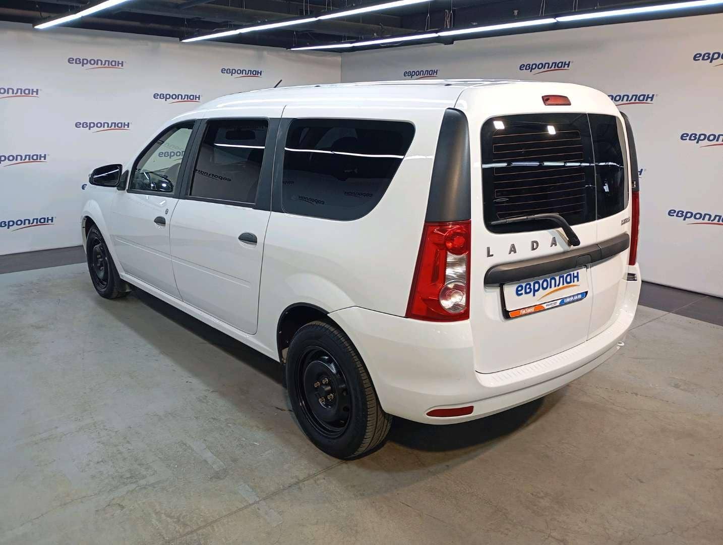 Lada Largus универсал,  29 203 км, 2025 года в лизинг