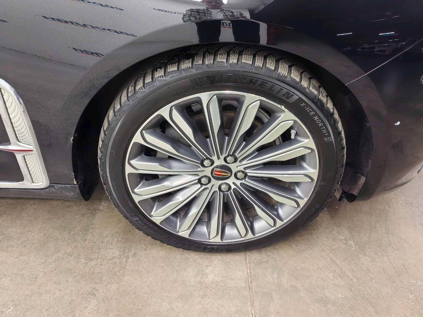 Hongqi H9,  104 601 км, 2021 года в лизинг