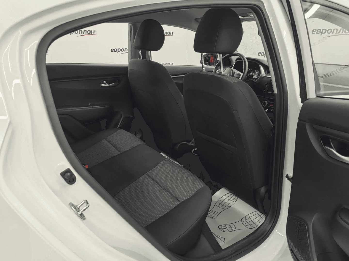 KIA Rio,  34 191 км, 2022 года в лизинг