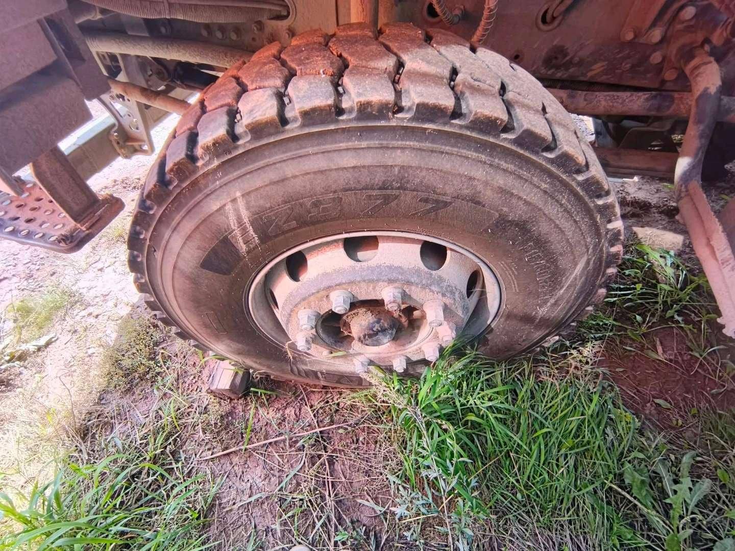 FAW CA3310P66K24T4E4 8x4 (E4),  200 000 км, 2023 года в лизинг