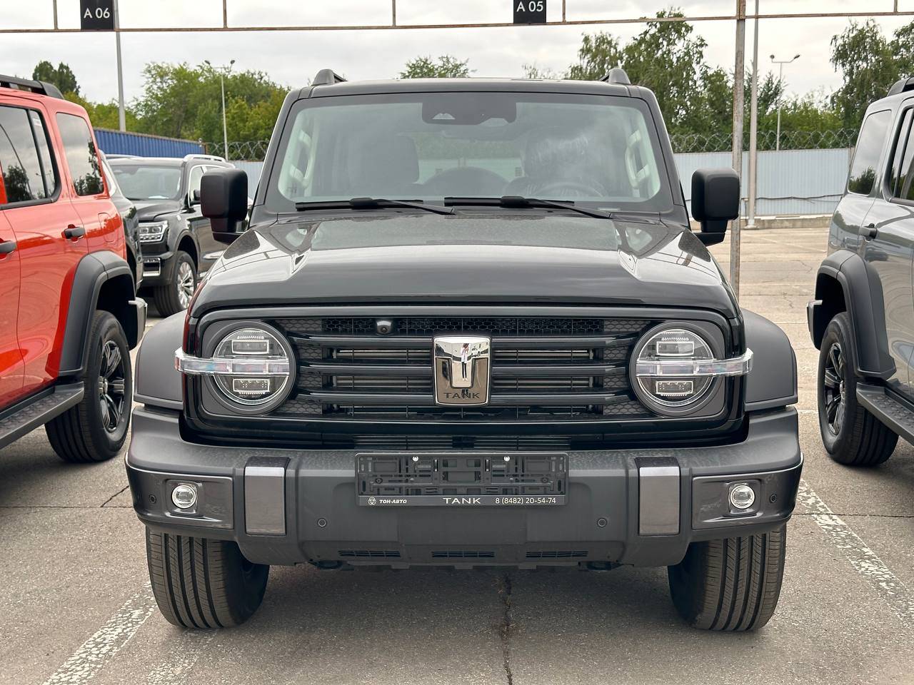 Tank 300 City Premium 2.0 8AT 4WD
