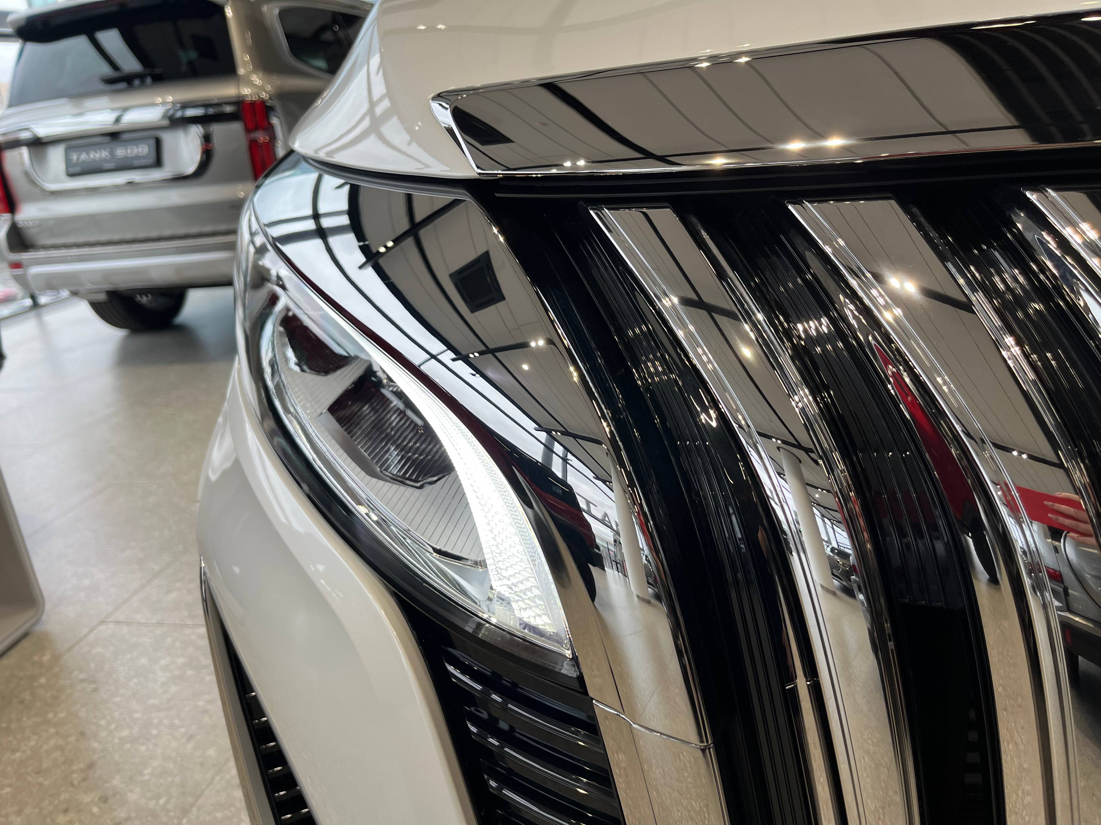 Wey 80 PHEV 1.5 T DHT 4WD Business Lounge