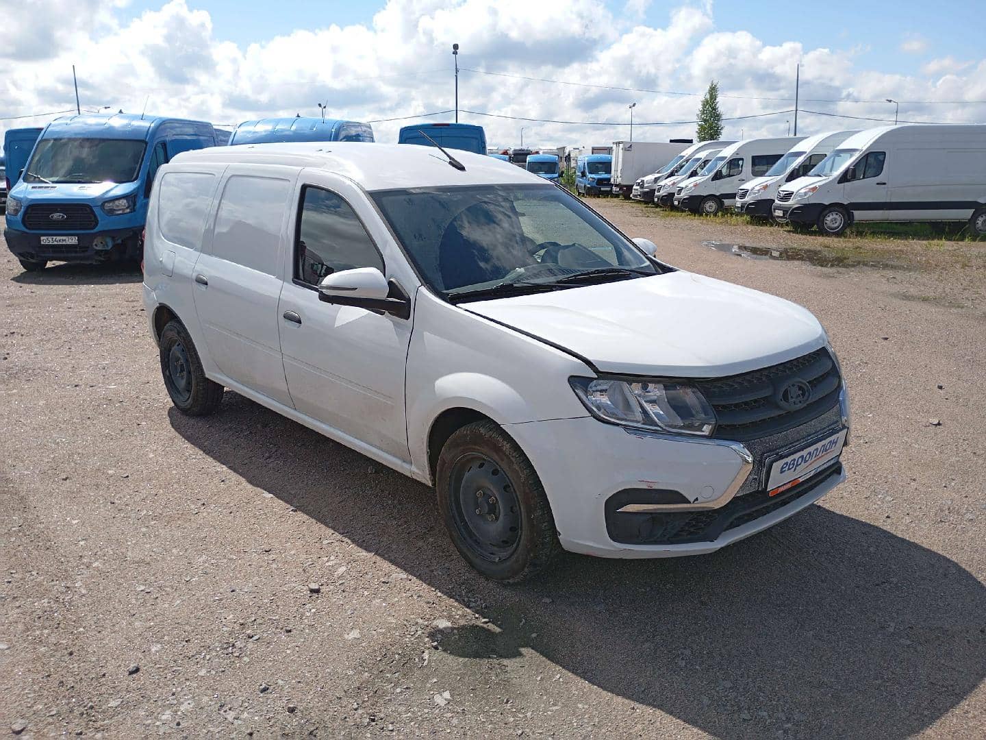 Lada Largus фургон,  25 542 км, 2024 года в лизинг
