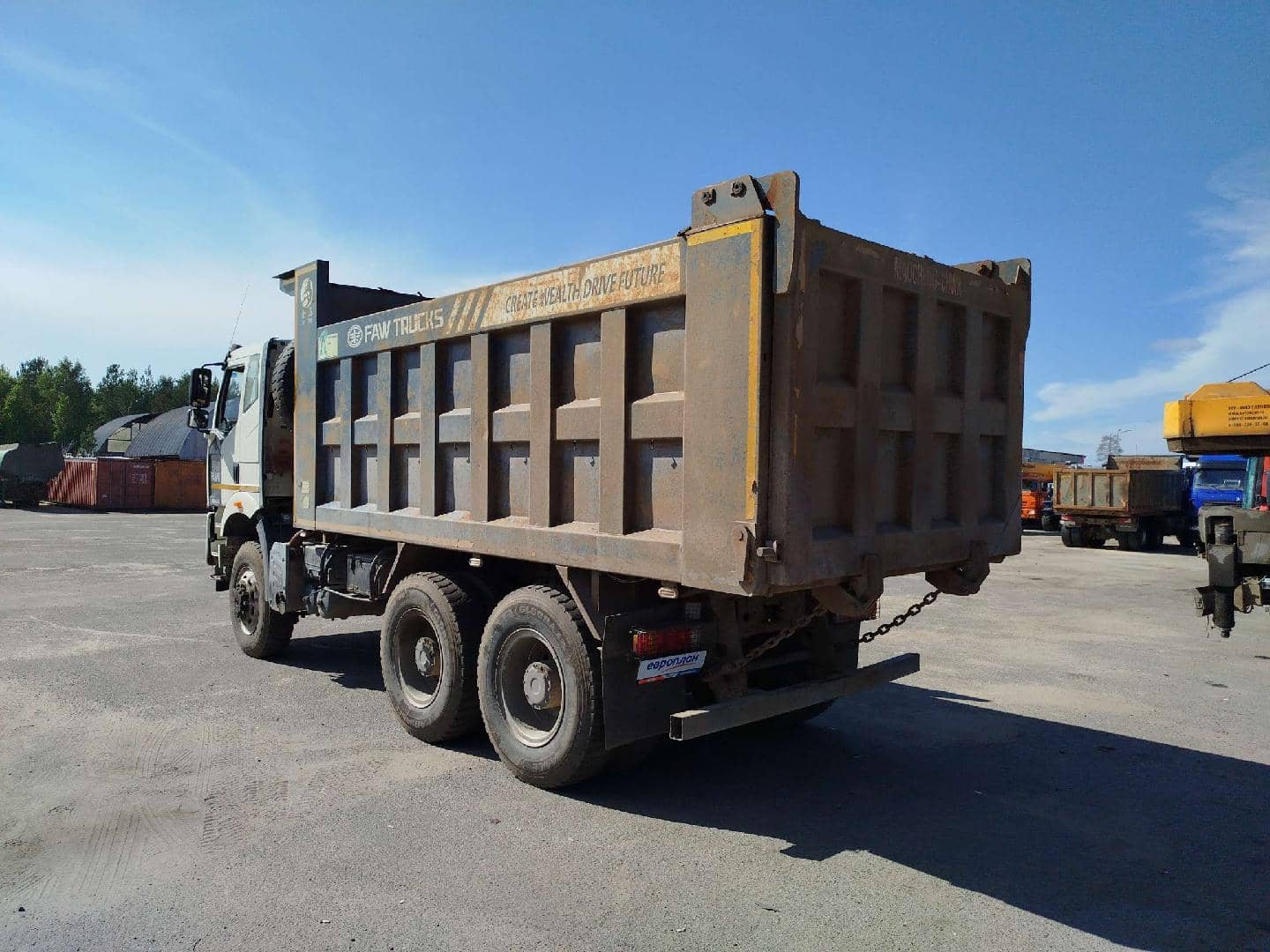 FAW CA3250P66K24L1TE5 6x6,  155 325 км, 2022 года в лизинг