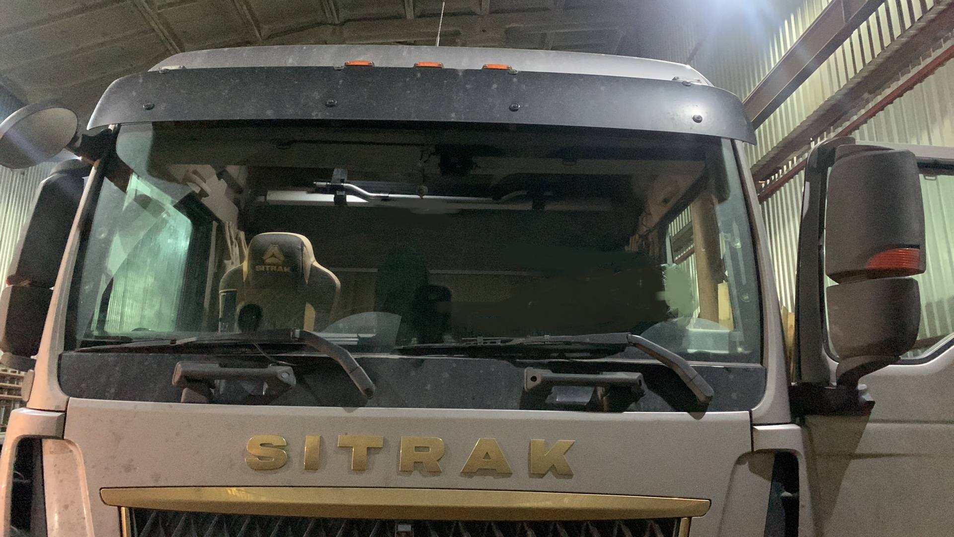 Sitrak C7H 4x2 ZZ4186V361HE,  496 525 км, 2022 года в лизинг