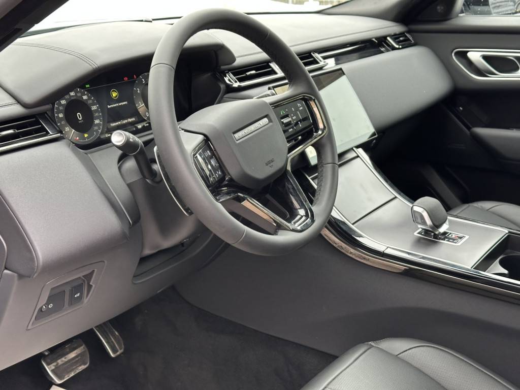 Land Rover Velar 2.0 250 Дайнэмик СЕ (Dynamic SE)