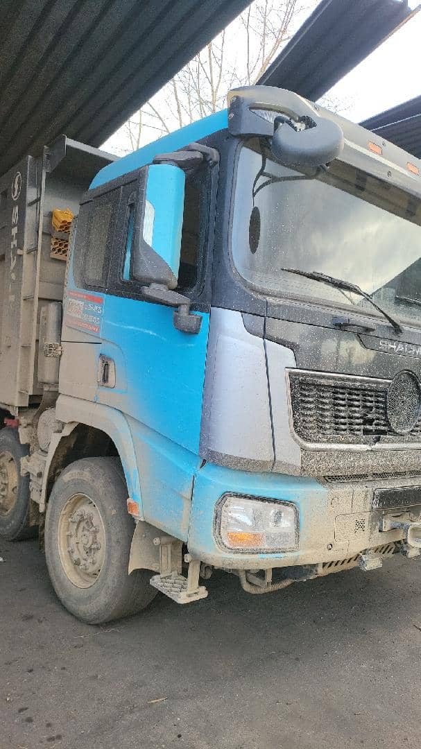 Shacman SX33186V366,  136 259 км, 2023 года в лизинг