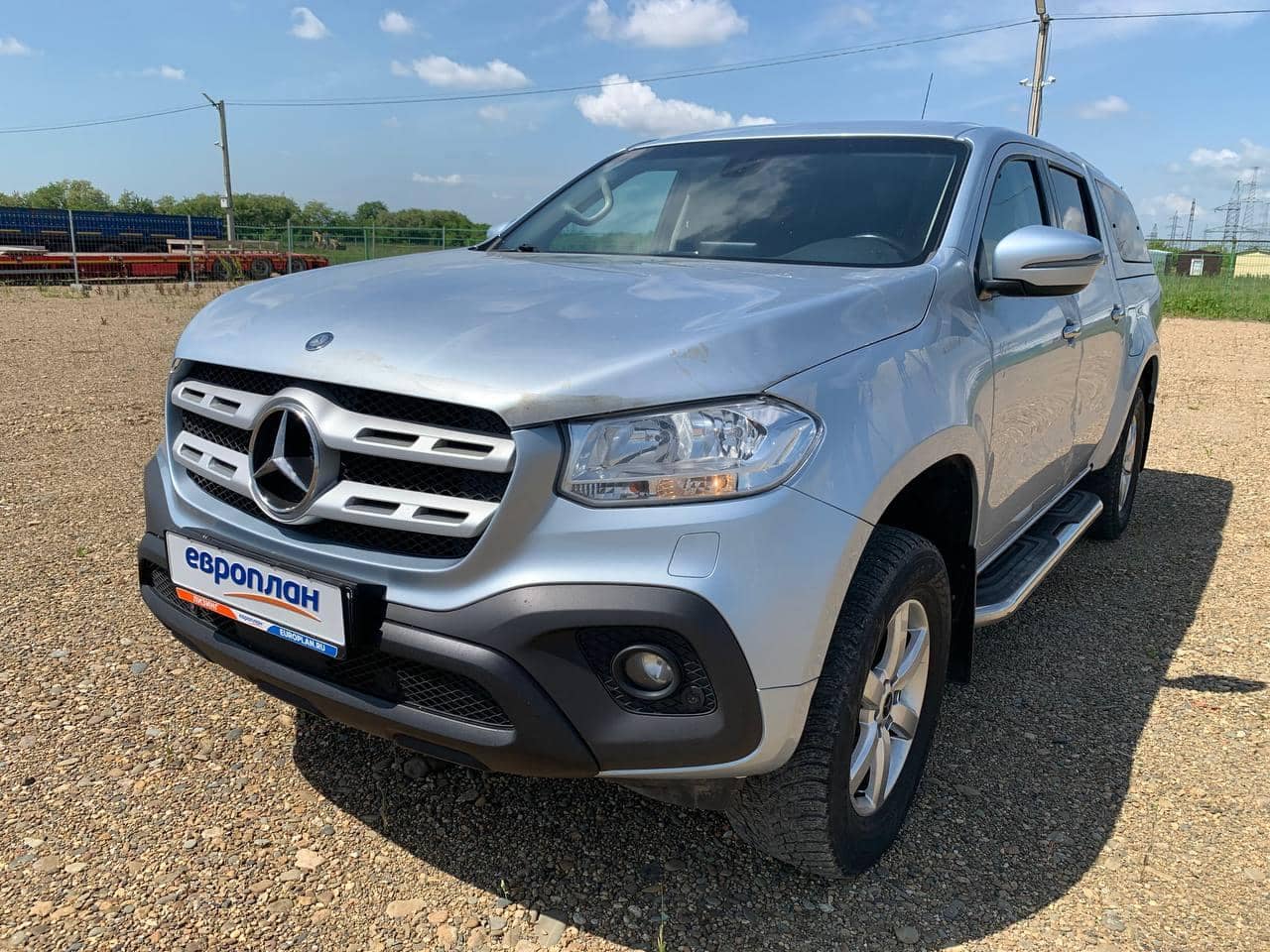 Mercedes-Benz X