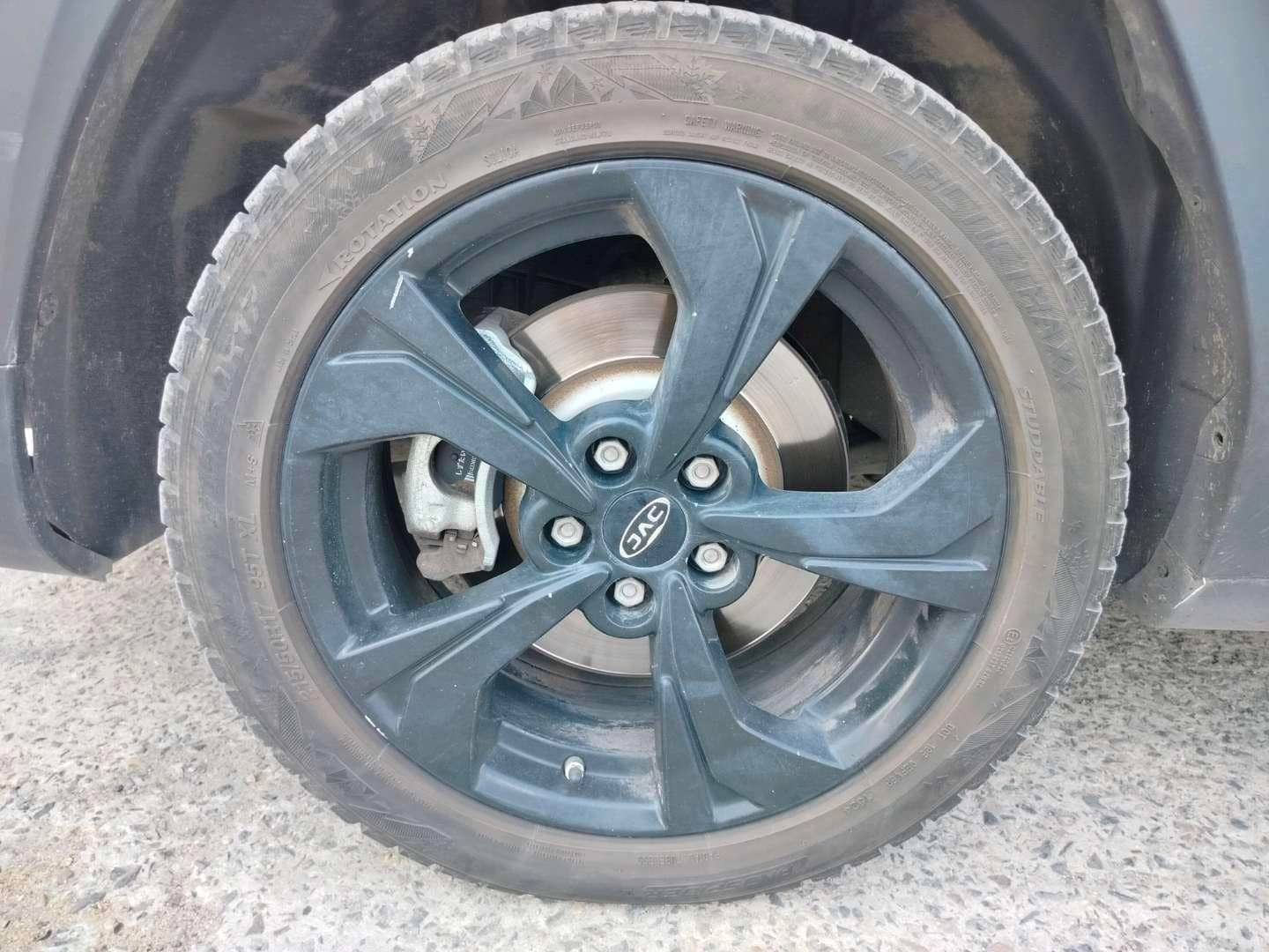 JAC JS4,  166 244 км, 2022 года в лизинг