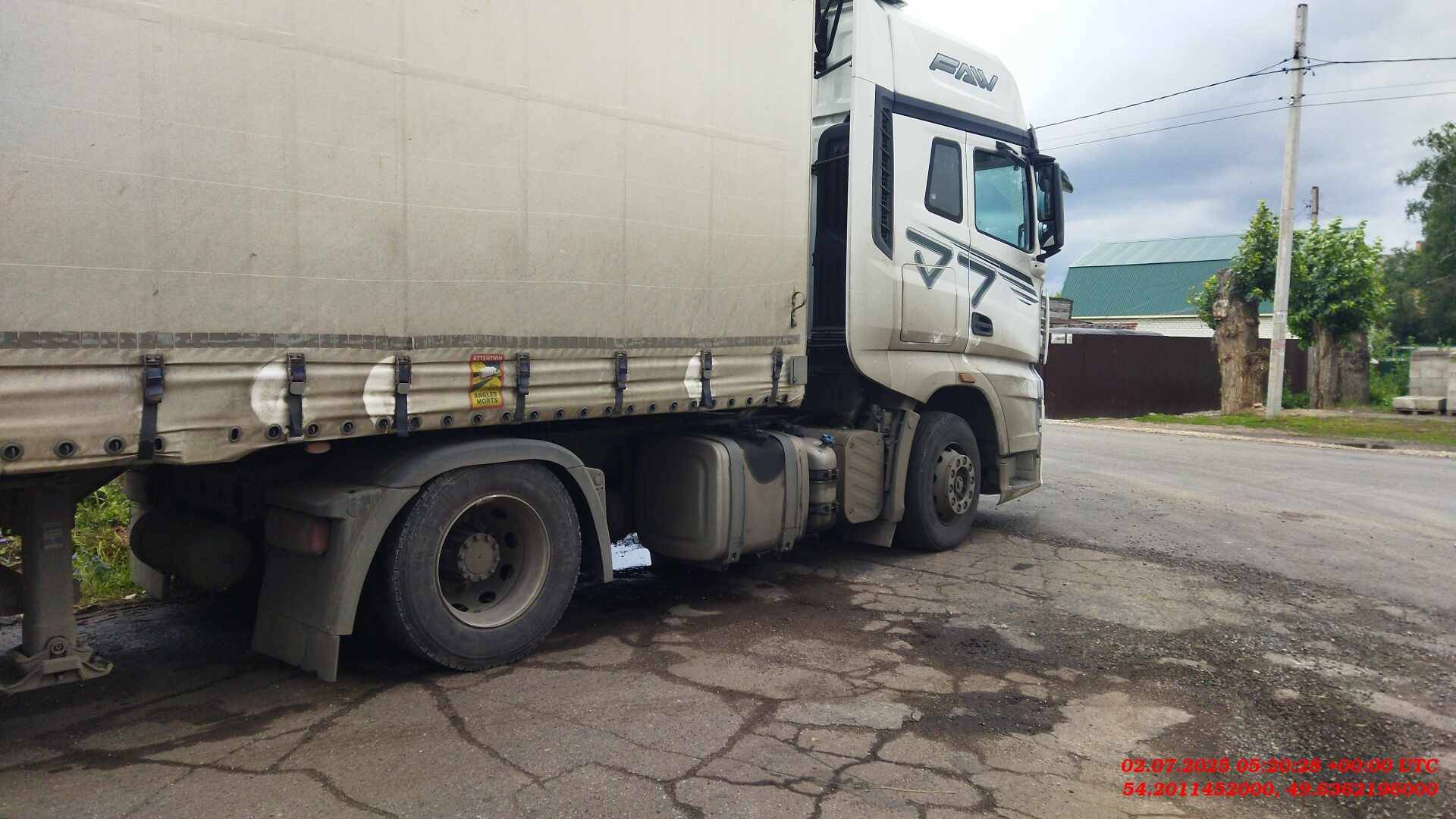 FAW CA4180P77K25E5 4x2,  92 799 км, 2023 года в лизинг