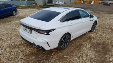 Chery Arrizo 8