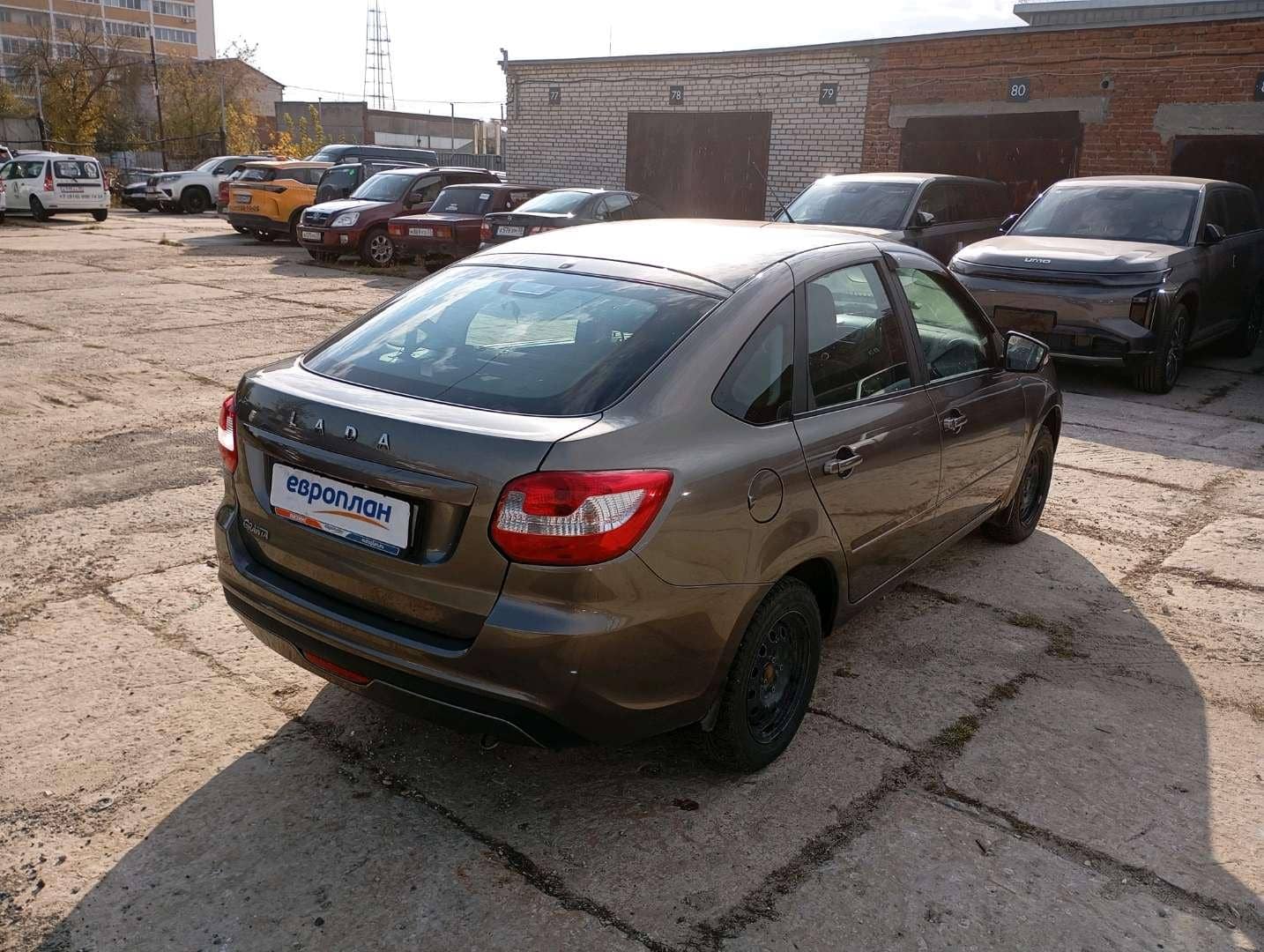 Lada Granta лифтбек,  101 361 км, 2024 года в лизинг