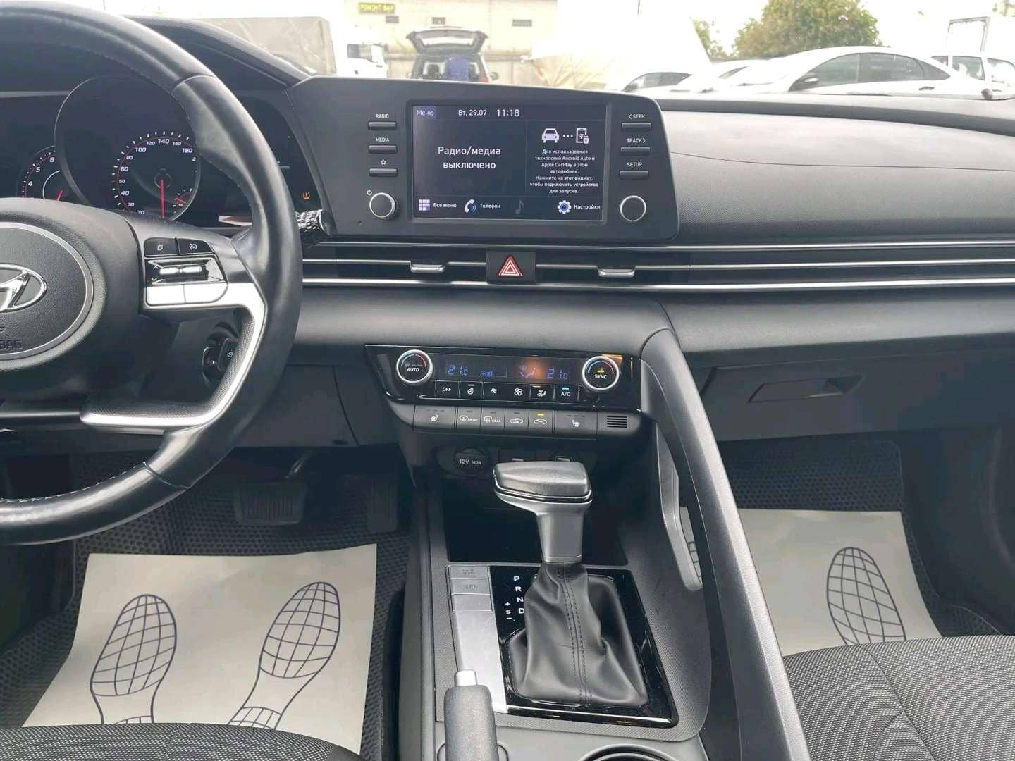 Hyundai Elantra,  59 545 км, 2021 года в лизинг
