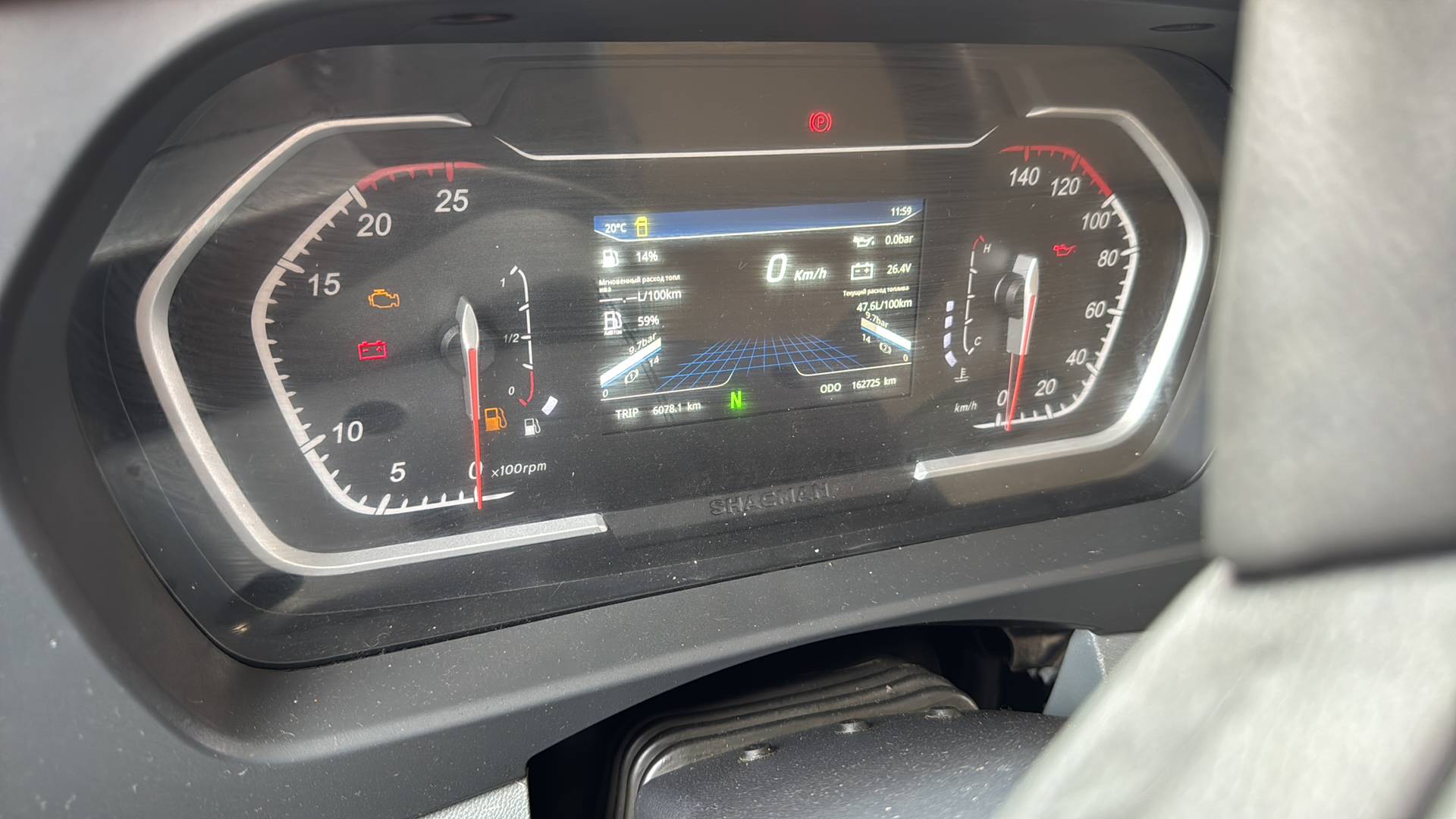 Shacman SX33186V366,  162 725 км, 2024 года в лизинг