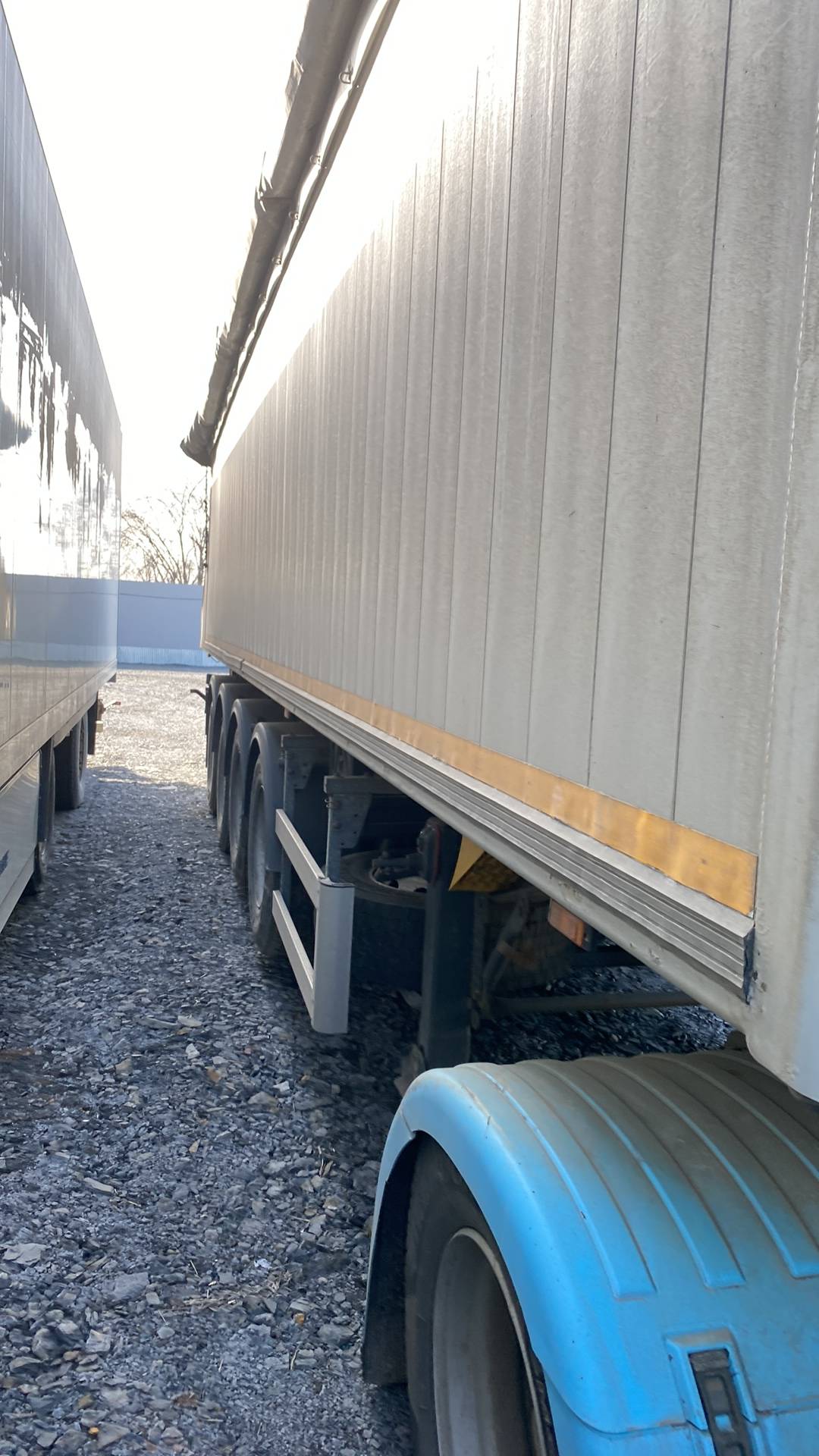 BODEX Самосвальный KIS 4WA1 40 м³, 2023 года в лизинг