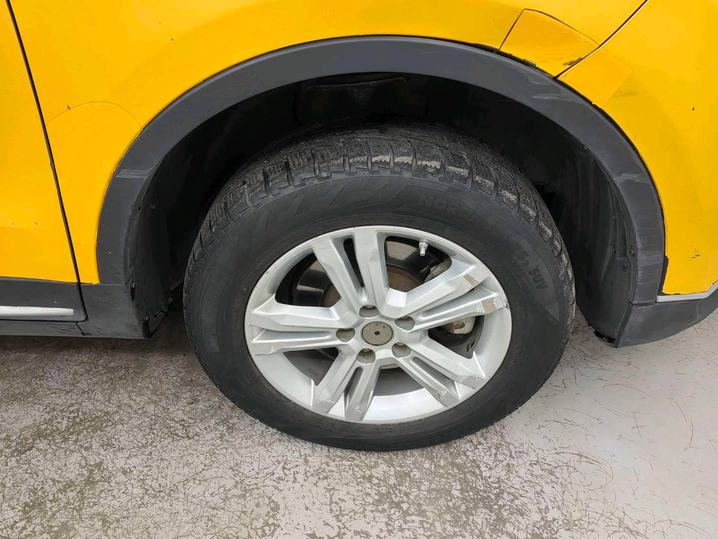 Geely Atlas Pro,  236 196 км, 2023 года в лизинг