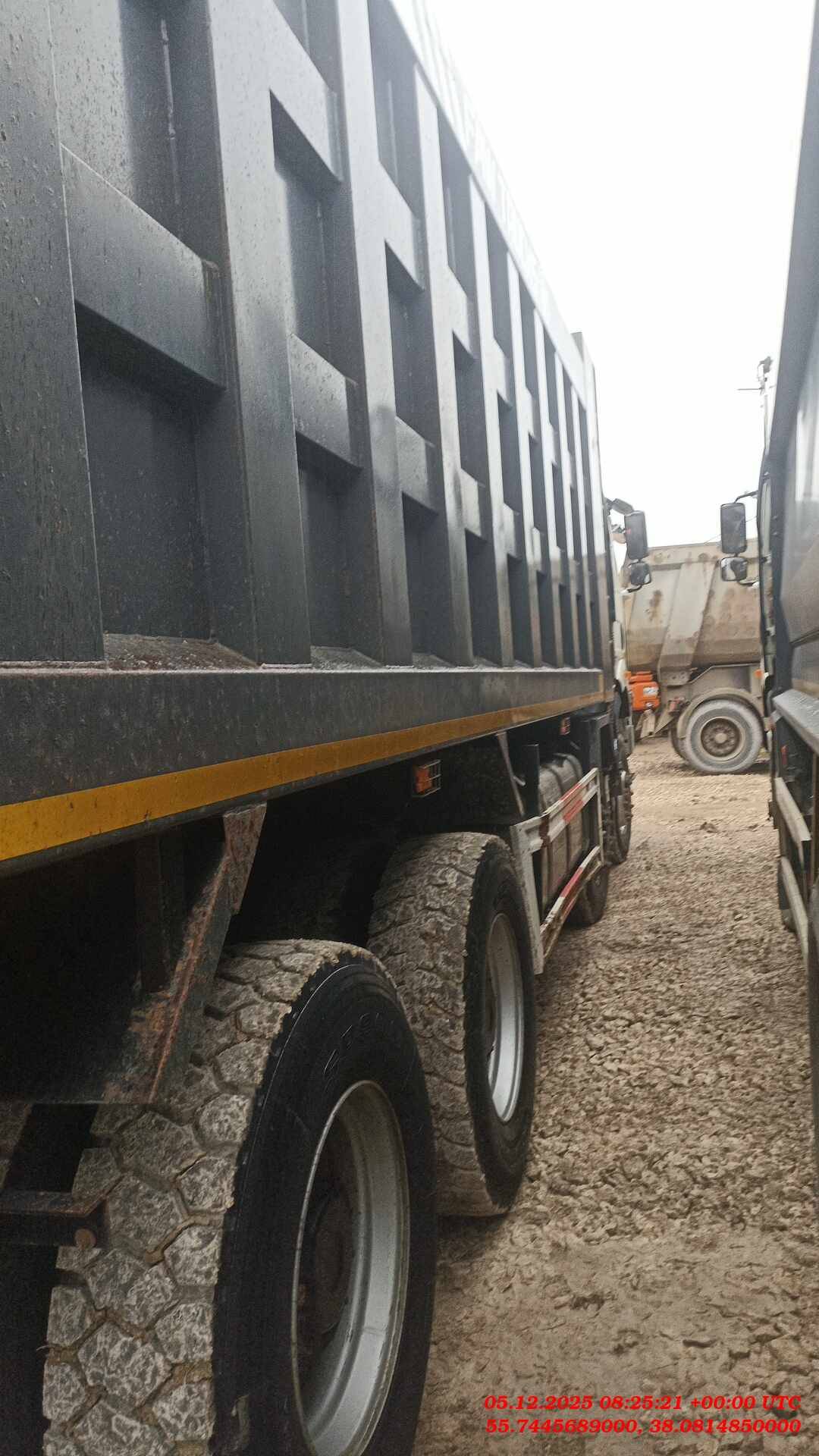 FAW CA3310P66K24T4E5 8х4,  101 605 км, 2024 года в лизинг