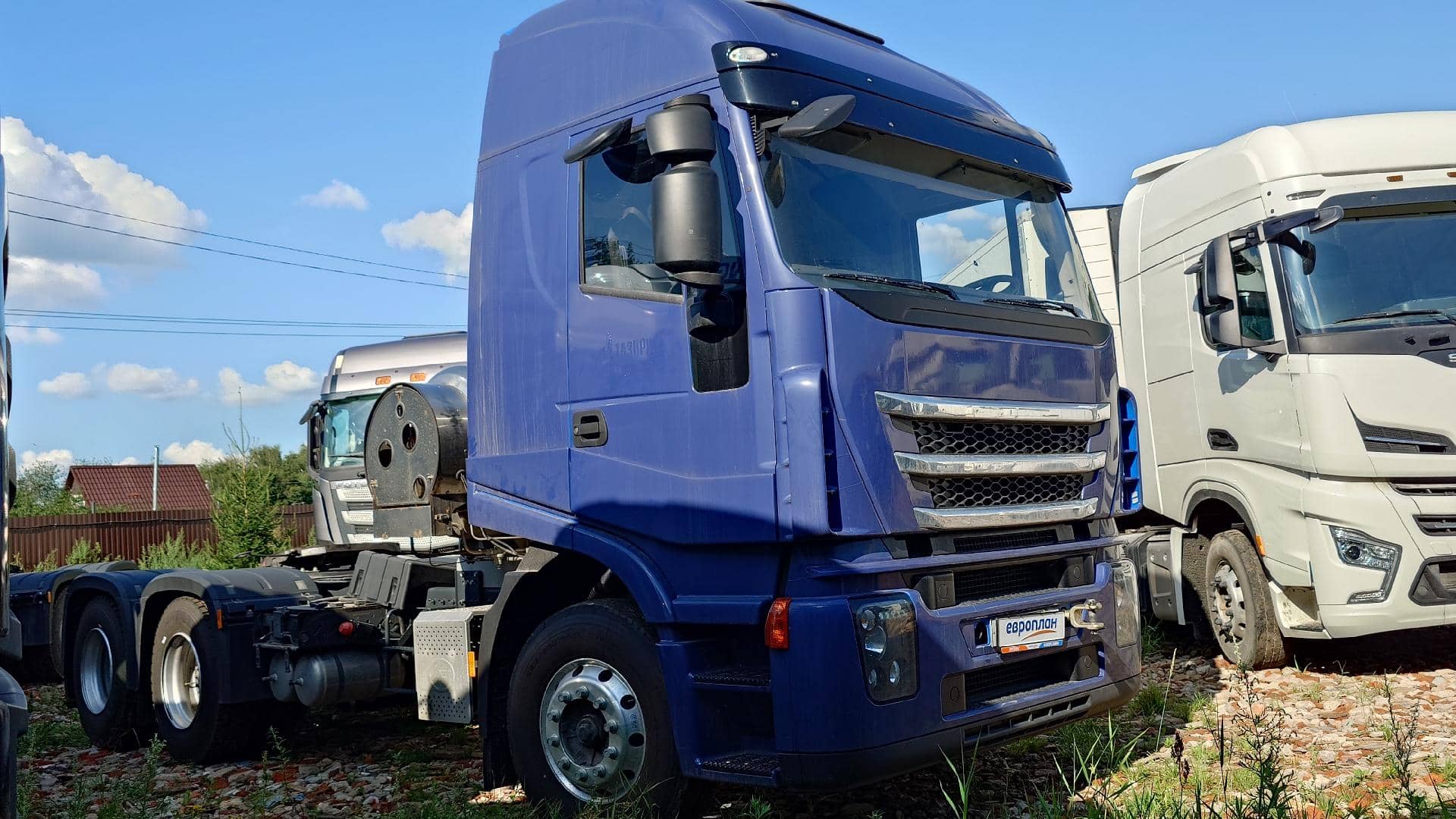 HONGYAN CQ4187HD12381T LNG,  12 103 км, 2023 года в лизинг