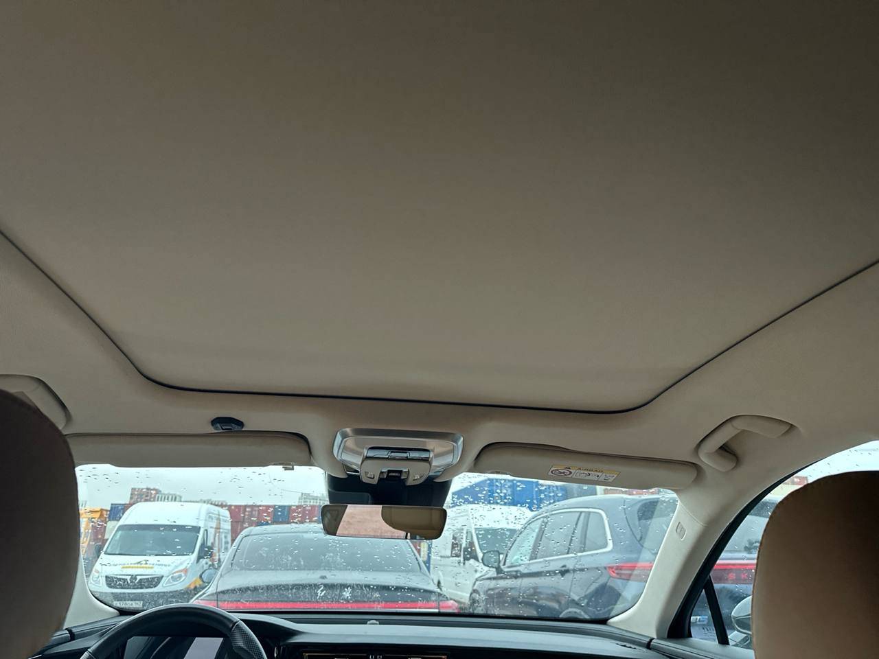 Hongqi H5,  62 762 км, 2024 года в лизинг