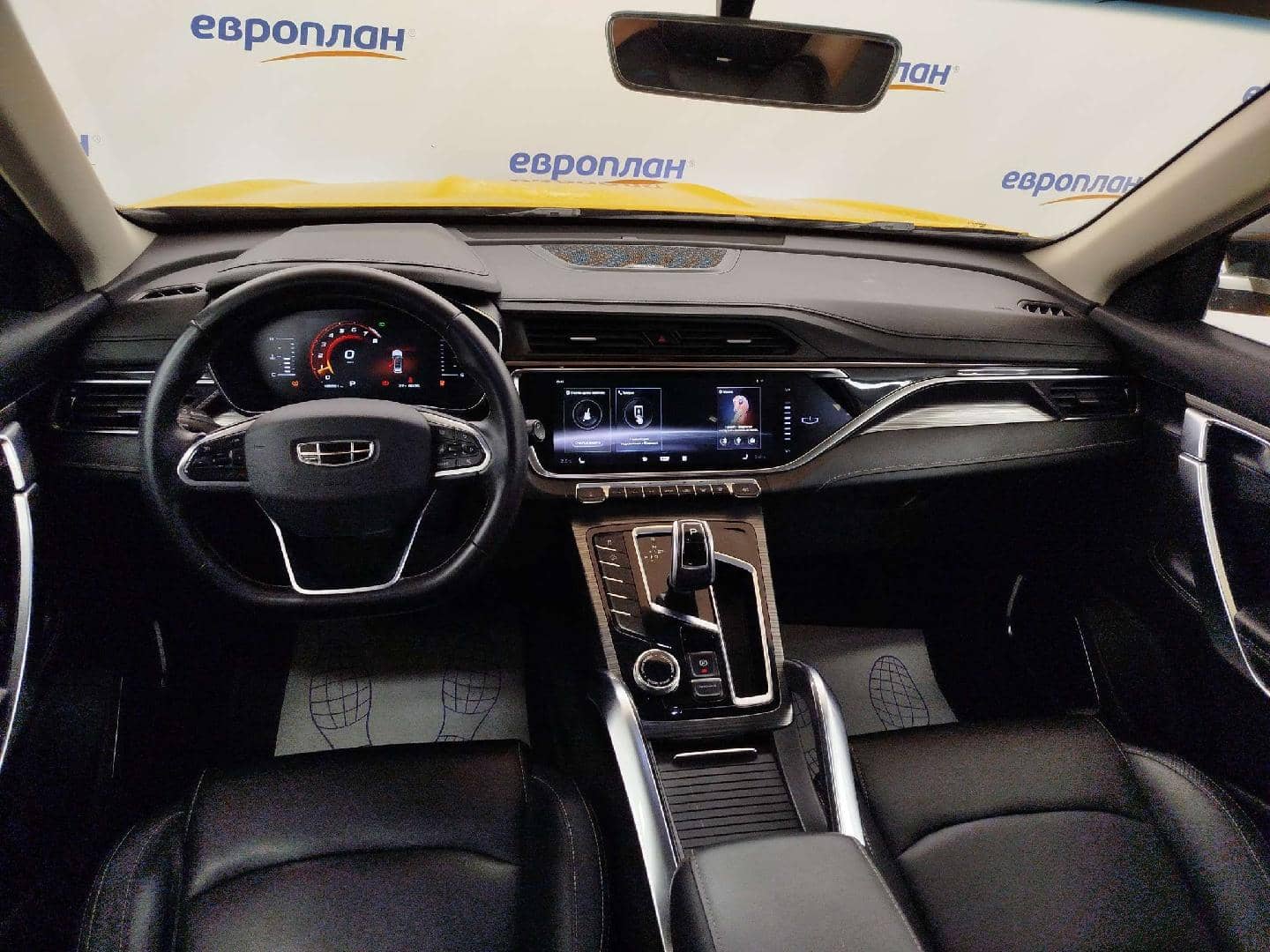 Geely Atlas Pro,  186 024 км, 2023 года в лизинг