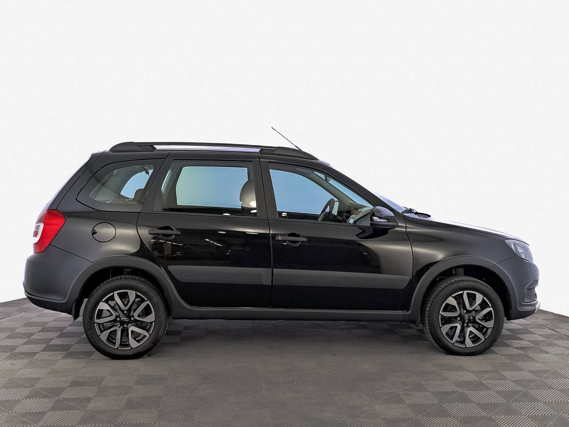 Lada Granta Cross Quest 24 1.6 90hp 5MT