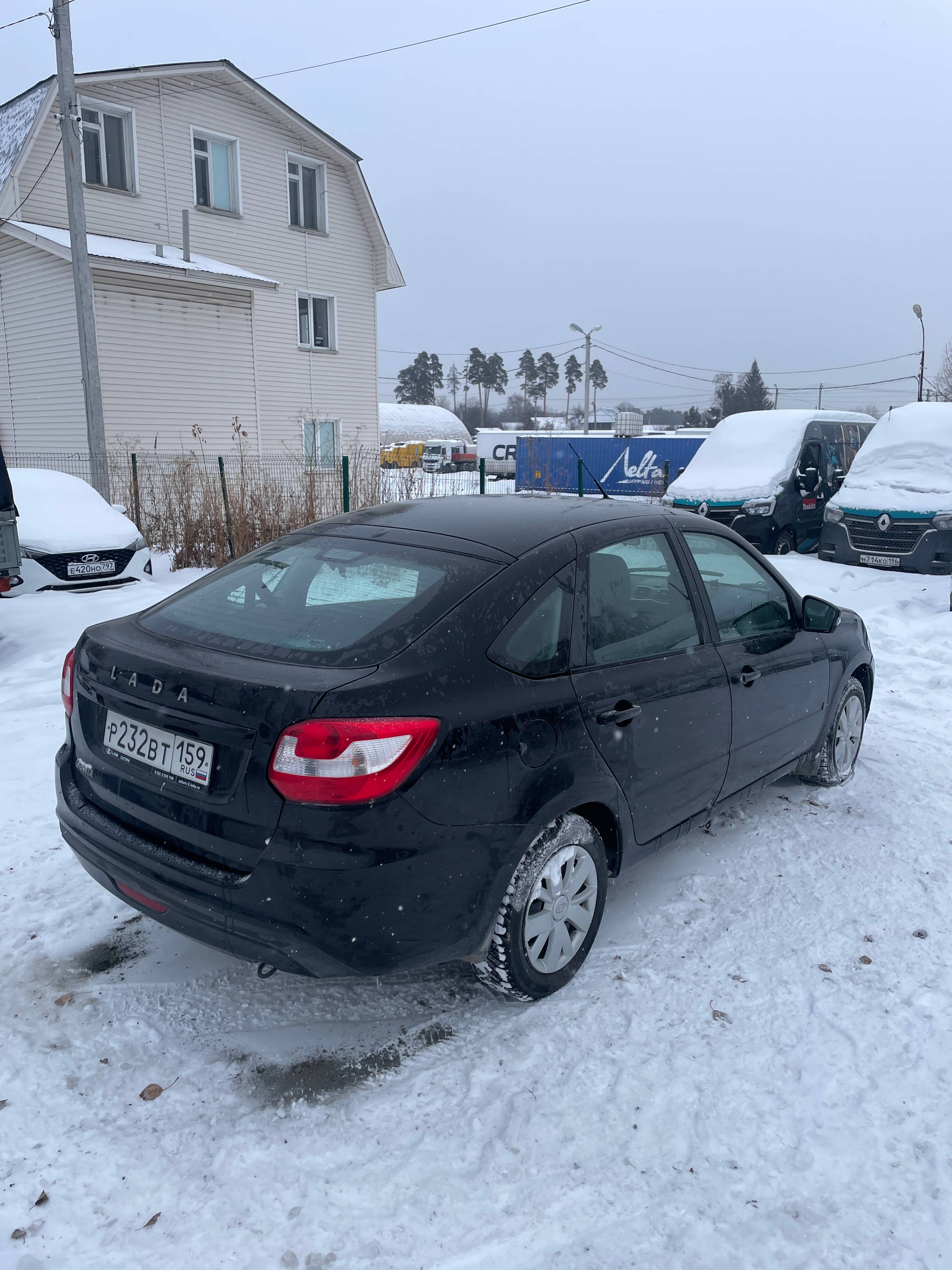 Lada Granta лифтбек,  64 037 км, 2023 года в лизинг
