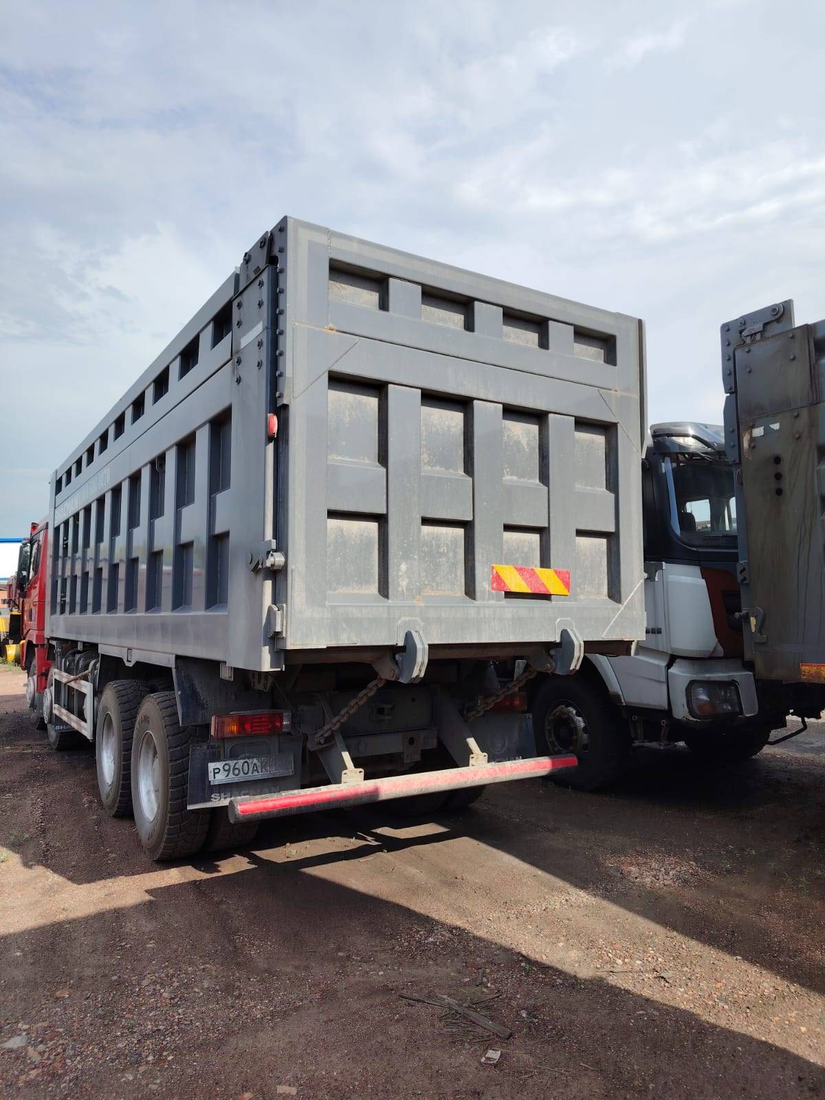 Shacman SX33186W366C Лот 000002303