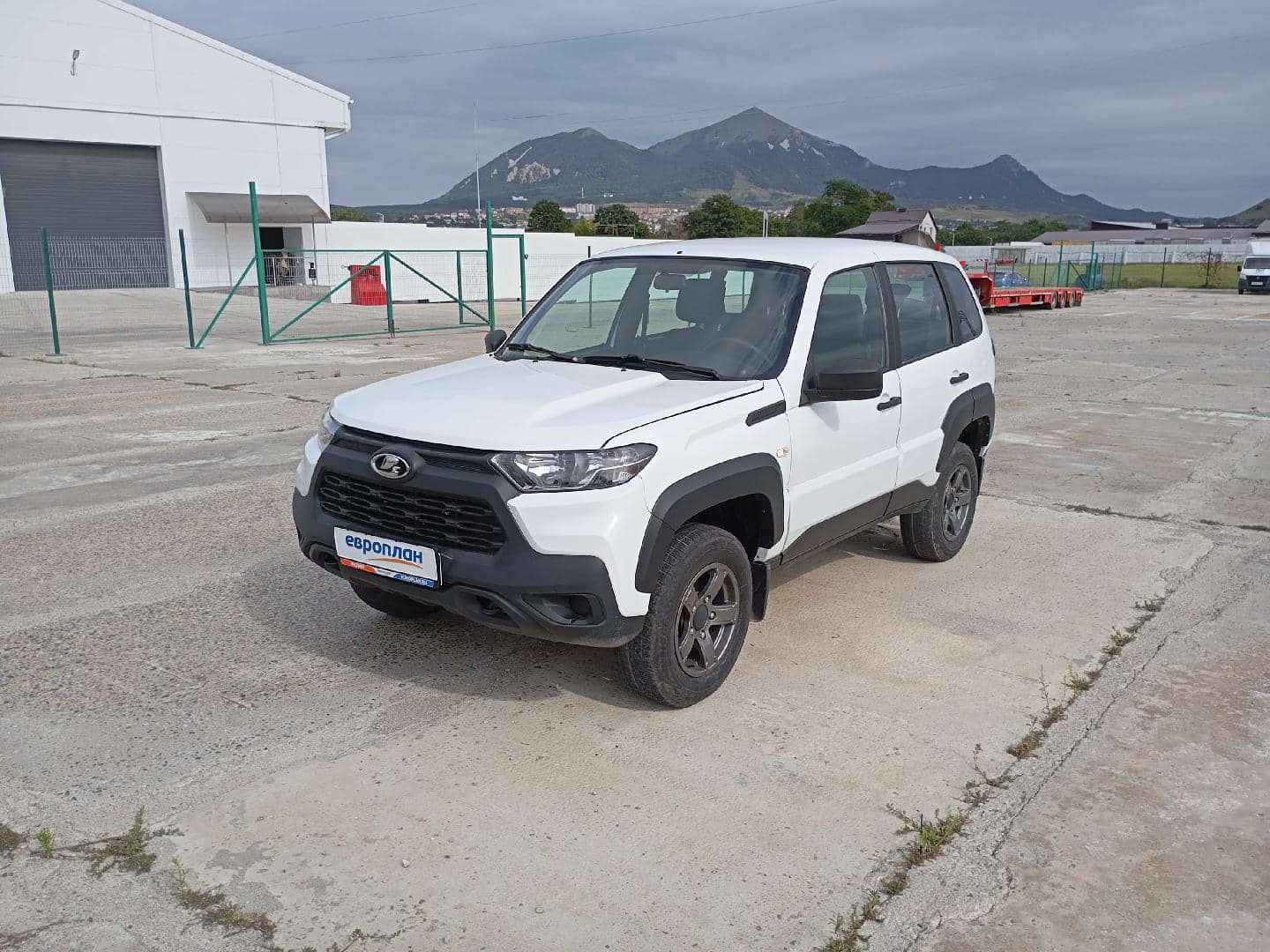 Lada Niva Travel,  42 659 км, 2023 года в лизинг