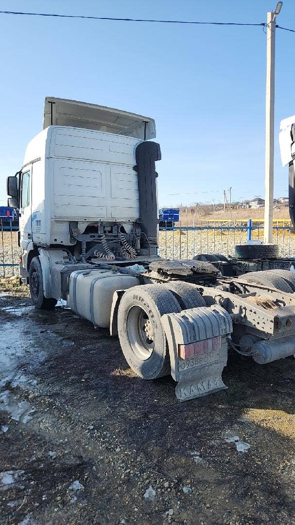 Mercedes-Benz Actros 3 1844 LS 4x2 (Megaspace),  1 132 986 км, 2018 года в лизинг