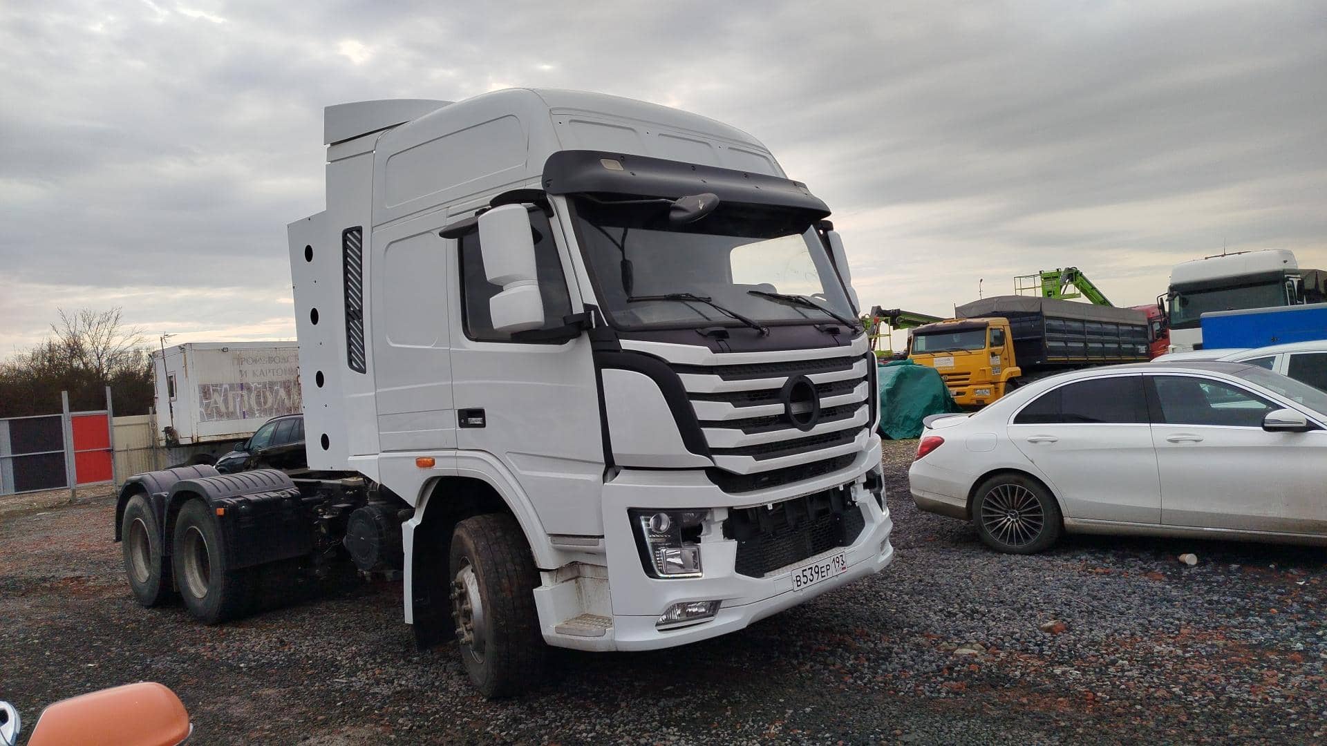 DAYUN 4250 6х4 CNG,  81 343 км, 2022 года в лизинг