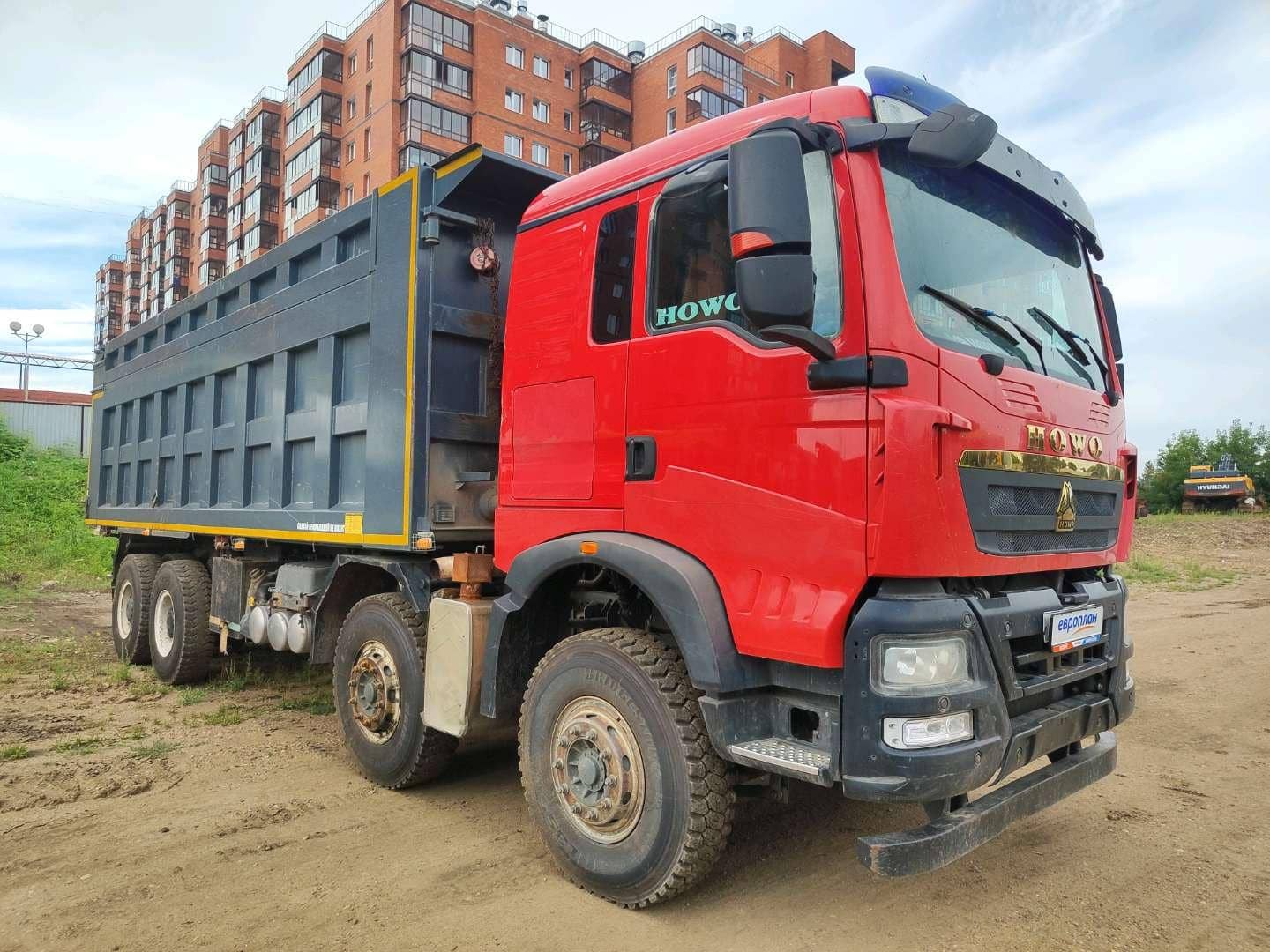 HOWO ZZ3317V386GE1 8х4