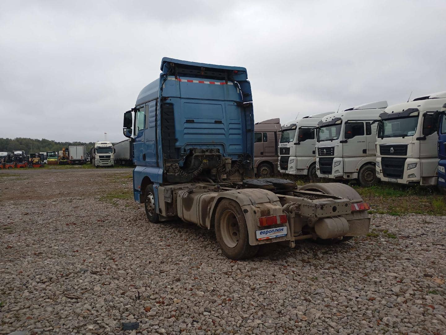 Sitrak C7H 4x2 ZZ4186V361HE,  787 369 км, 2022 года в лизинг