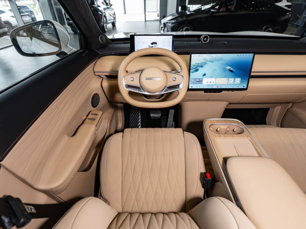 EXEED Exlantix ET 1.5T+40KWh AWD TOP BL