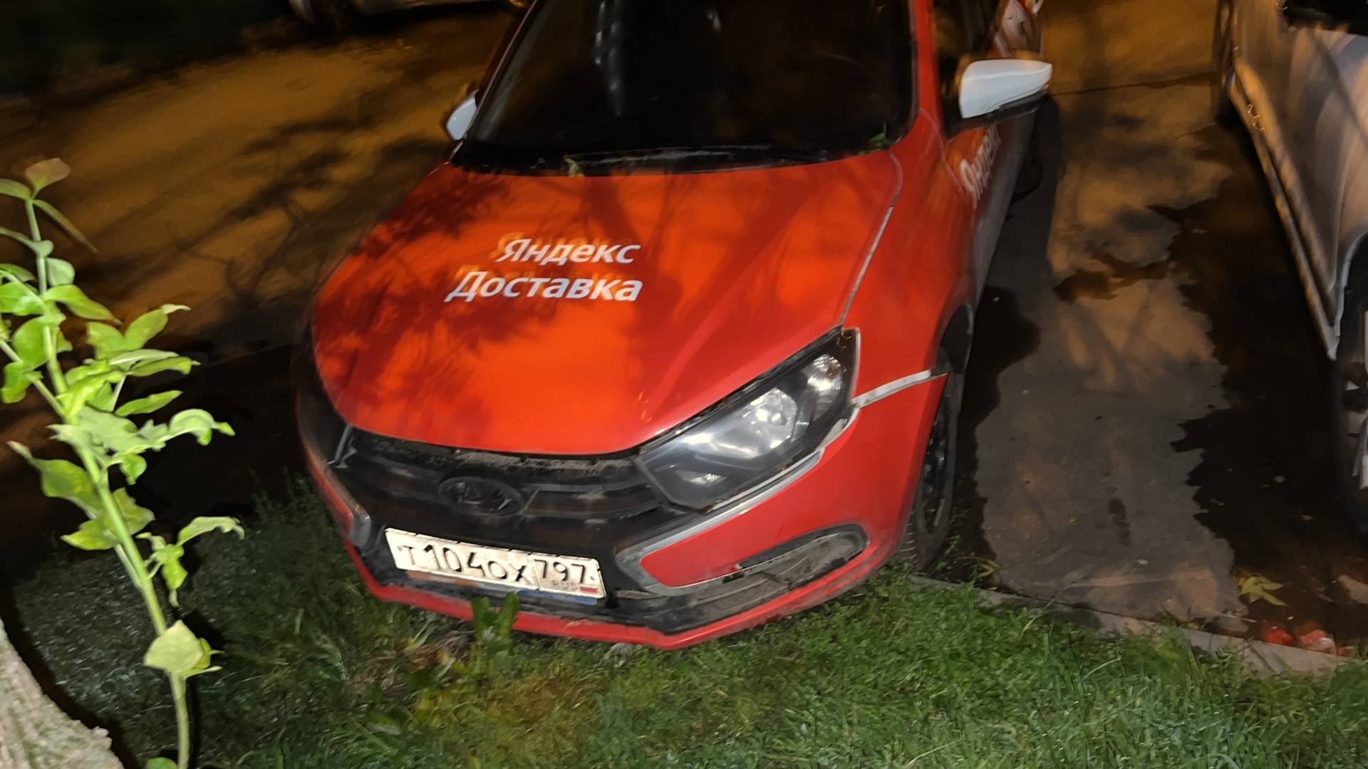 Lada Granta седан,  120 000 км, 2023 года в лизинг