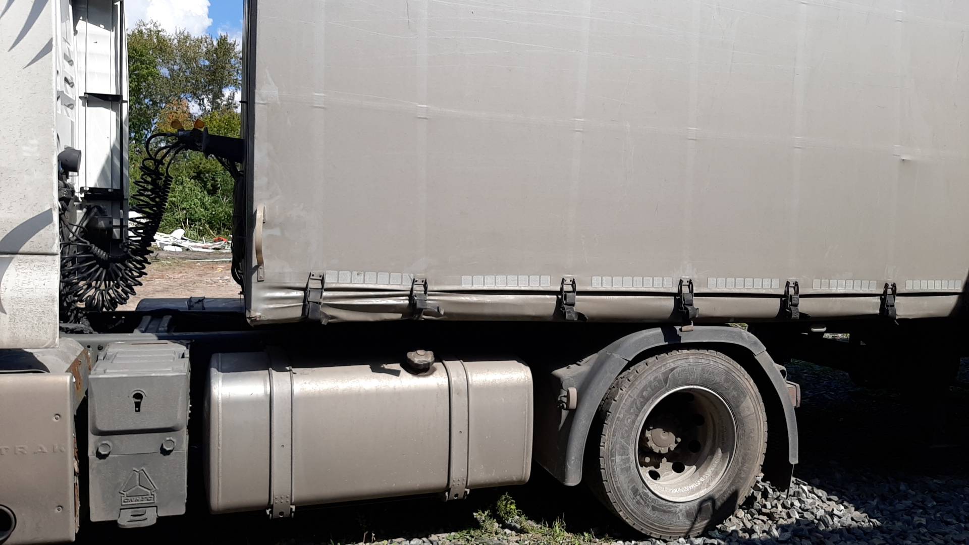 Sitrak C7H 4x2 ZZ4186V361HE,  331 140 км, 2023 года в лизинг