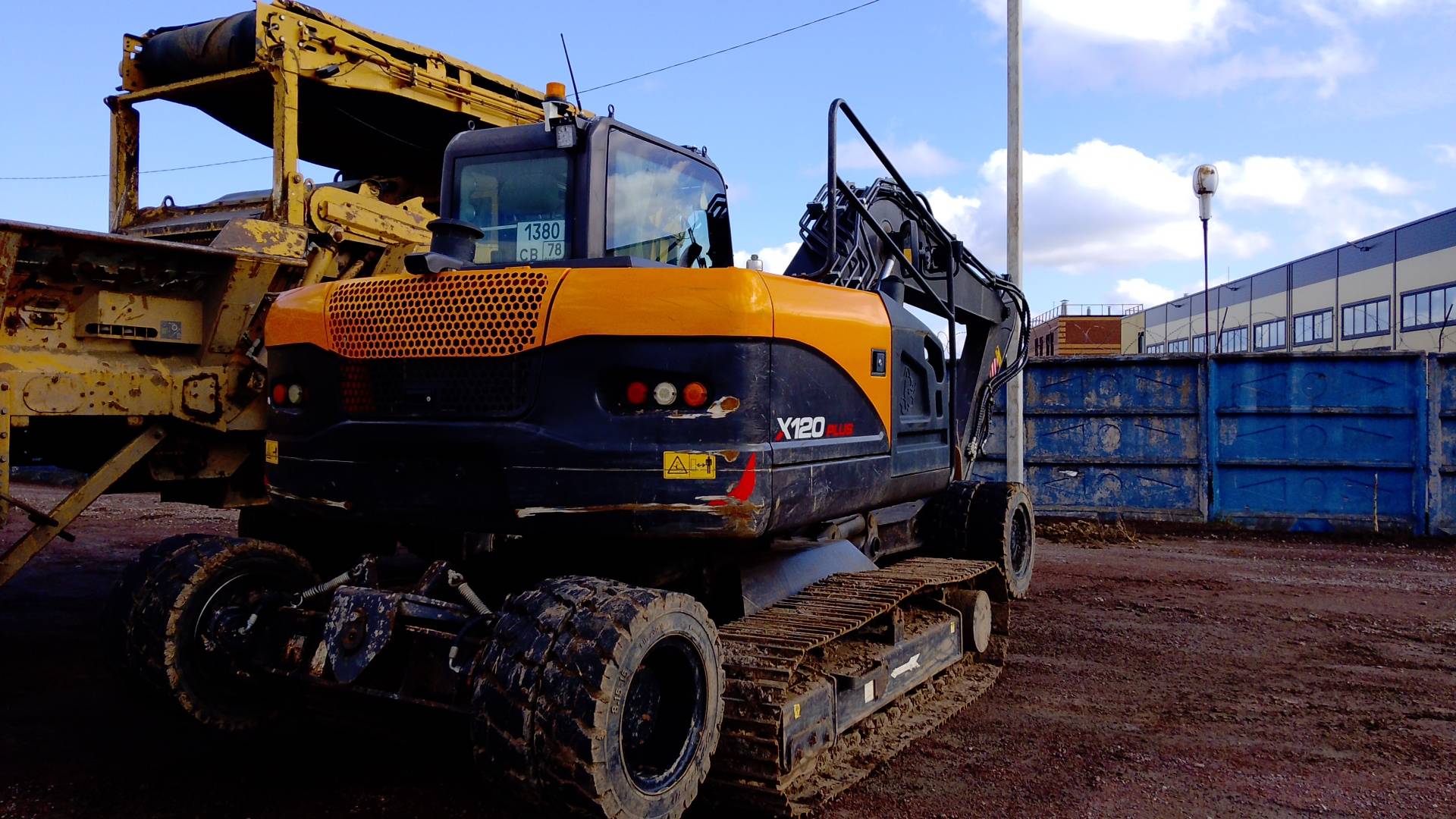 HZM X120 колесно-гусеничный, 2022 года в лизинг