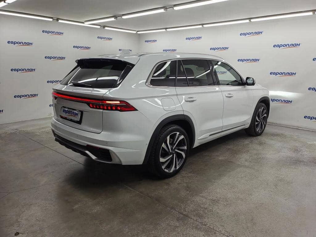 Geely Monjaro,  58 186 км, 2024 года в лизинг