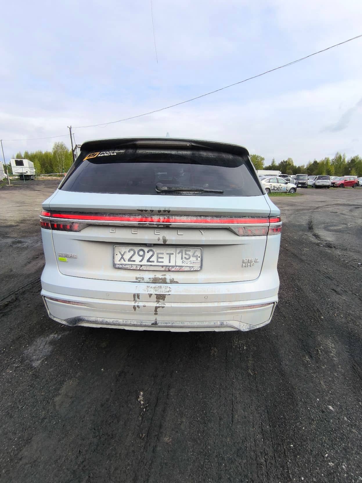 Geely Monjaro Hi-P (Xingyue L Hi-P),  54 394 км, 2022 года