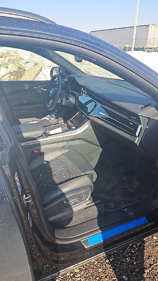 Audi Q8,  21 045 км, 2024 года в лизинг