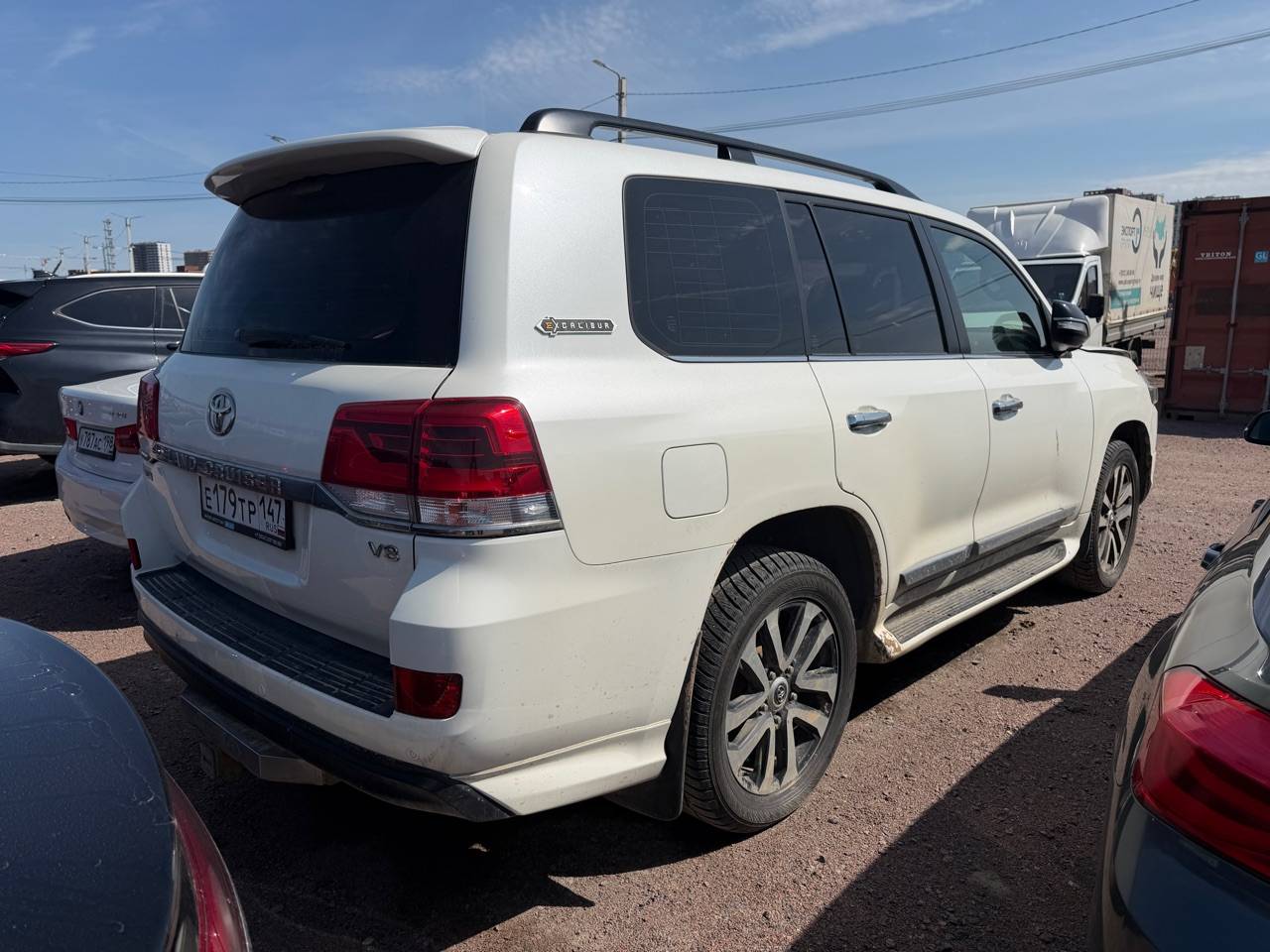 Toyota Land Cruiser 200,  232 801 км, 2017 года в лизинг