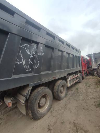 Shacman SX331863366